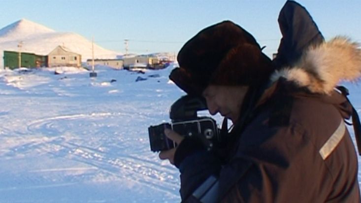 The Inuit town of Qikiqtarjuaq - Nanoq 2007 expedition
