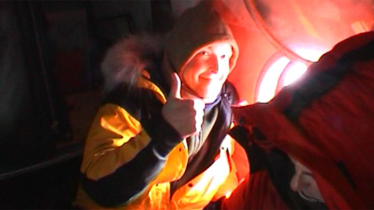 Flight in the helicopter to the departure point - Geographic North Pole 2002 expedition