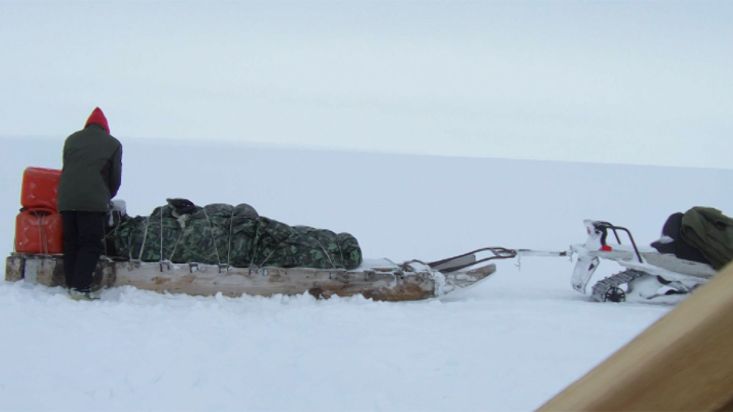 Return by snowmobile to Clyderiver in the Generator lake - Barnes Icecap expedition - 2012