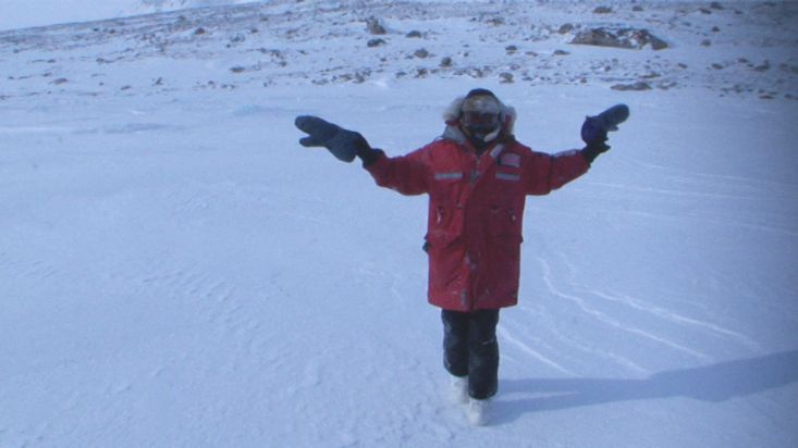 Arrival to the Revoir Pass - Sam Ford Fiord 2010 expedition