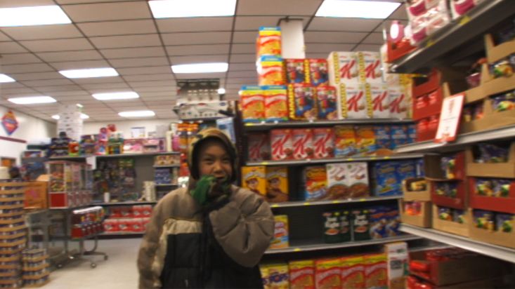 Shopping in the supermarket of Qikiqtarjuaq 